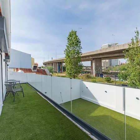 Campolide - Stylish 4br With Jacuzzi Villa Lissabon