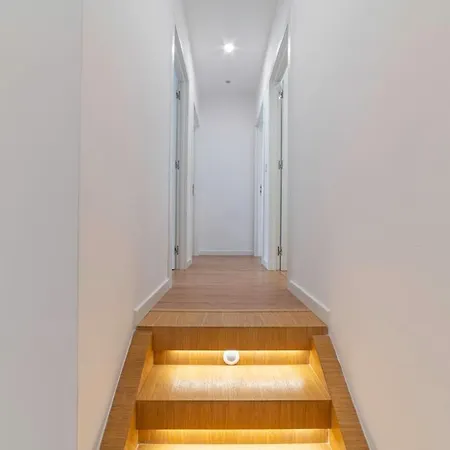 Campolide - Stylish 4br With Jacuzzi Lissabon