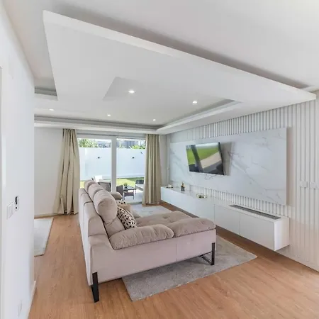Campolide - Stylish 4br With Jacuzzi Villa Lissabon